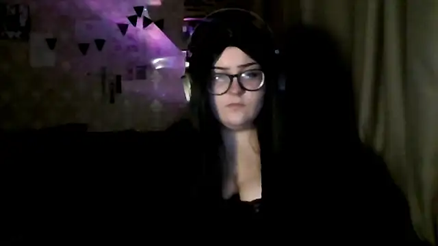 Moon Fairy2 online show from April 2026 05:21:02 PM