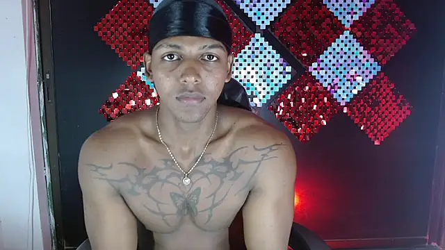 zoriel bigcock online show from April 2026 05:41:02 PM