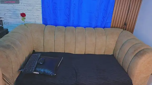 josethariaz25 online show from June 2026 11:12:02 AM