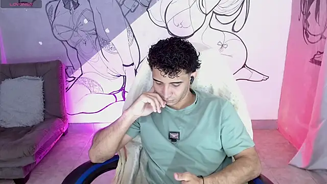 caius bigcock1 online show from May 2026 12:24:01 PM