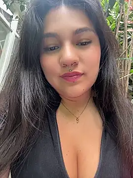 Snapshot of emily_gv1 chatting on June 2026 04:00:02 PM emily gv1 online show from June 2026 04:00:02 PM