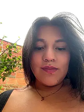 Snapshot of emily_gv1 chatting on July 2026 04:57:02 PM emily gv1 online show from July 2026 04:57:02 PM