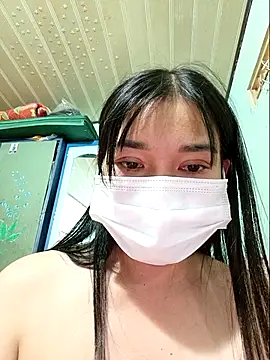 Snapshot of Rose08-12 chatting on April 2026 05:03:01 AM Rose08-12 online show from April 2026 05:03:01 AM