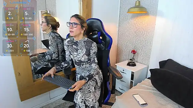 JessieGarvet19 online show from April 2026 06:20:02 AM