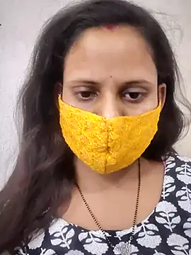 Snapshot of Cutie_Neetu chatting on May 2026 06:24:01 PM Cutie Neetu online show from May 2026 06:24:01 PM