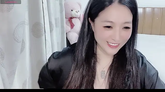 Snapshot of D-Misslu chatting on July 2026 01:25:01 PM D-Misslu online show from July 2026 01:25:01 PM