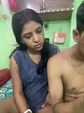 hot-couple-0 online show from July 2026 05:47:01 AM