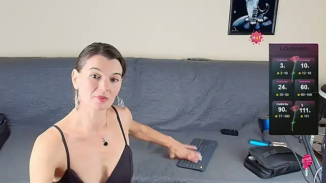 Snapshot of Mayafun chatting on June 2026 11:14:01 PM Mayafun online show from June 2026 11:14:01 PM