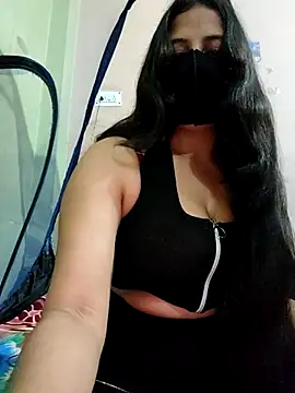 Snapshot of Priya_9945 chatting on May 2026 11:37:01 AM Priya 9945 online show from May 2026 11:37:01 AM