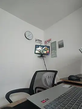 Snapshot of Queen_linda1 chatting on June 2026 12:09:02 PM Queen linda1 online show from June 2026 12:09:02 PM