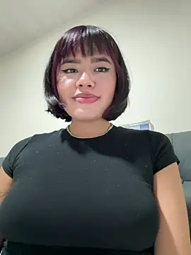 Snapshot of Prissi_rivas2 chatting on May 2026 03:35:01 AM Prissi rivas2 online show from May 2026 03:35:01 AM