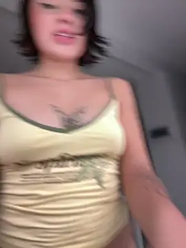 Snapshot of Prissi_rivas2 chatting on June 2026 12:39:02 AM Prissi rivas2 online show from June 2026 12:39:02 AM