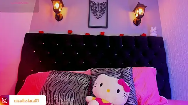 Snapshot of Kitty_rose01 chatting on May 2026 08:19:01 AM Kitty rose01 online show from May 2026 08:19:01 AM