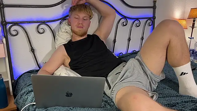 pavelrey online show from May 2026 07:32:02 PM
