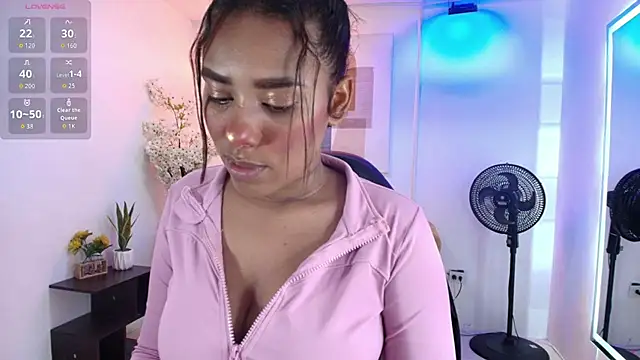 Snapshot of Afrodita_loren chatting on July 2026 03:23:01 AM Afrodita loren online show from July 2026 03:23:01 AM