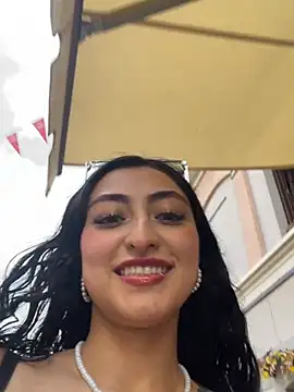 Snapshot of Dahlia_cortes chatting on June 2026 05:03:01 PM Dahlia cortes online show from June 2026 05:03:01 PM