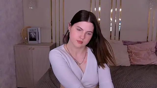 IvySimmons online show from May 2026 03:45:02 AM