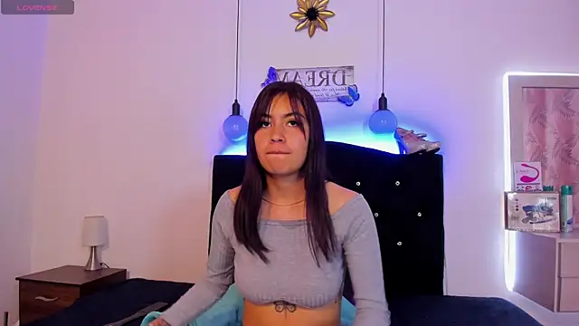 lizz cherry  online show from May 2026 10:14:02 PM
