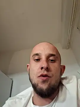 Snapshot of Fury22_ chatting on May 2026 01:21:02 AM Fury22 online show from May 2026 01:21:02 AM