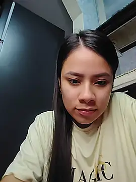 Nicol Alvarez1 online show from May 2026 05:14:02 AM
