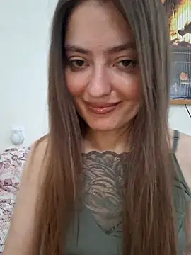 Snapshot of Alba2331 chatting on May 2026 10:20:01 AM Alba2331 online show from May 2026 10:20:01 AM