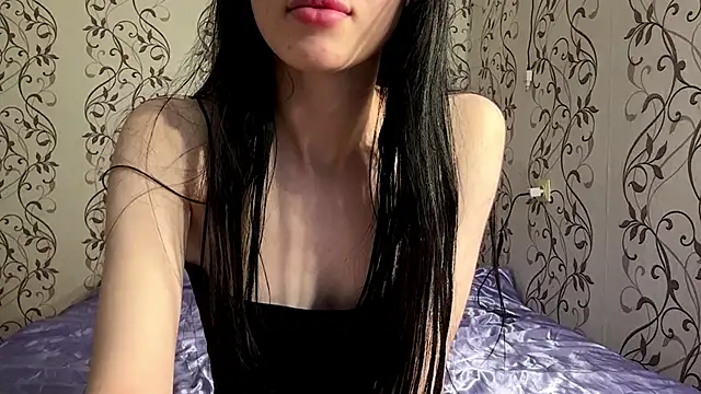 Snapshot of RosamondRuhn chatting on May 2026 11:05:02 AM RosamondRuhn online show from May 2026 11:05:02 AM