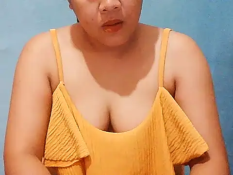 Snapshot of angel_l0ve chatting on May 2026 06:41:01 AM angel l0ve online show from May 2026 06:41:01 AM