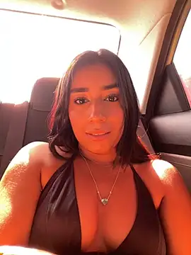SaryJonex online show from July 2026 01:59:01 PM