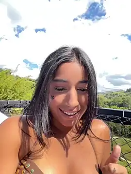 SaryJonex online show from July 2026 02:35:02 PM