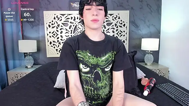 DemonFoxx online show from July 2026 12:20:02 PM