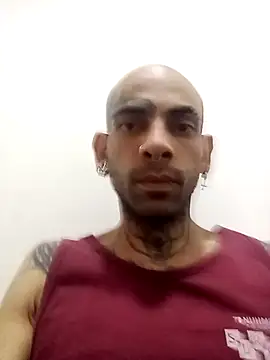 Snapshot of Demon_Rose_ chatting on May 2026 03:22:01 AM Demon Rose online show from May 2026 03:22:01 AM