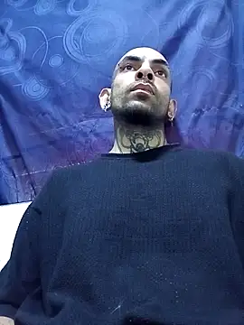Snapshot of Demon_Rose_ chatting on May 2026 11:00:01 PM Demon Rose online show from May 2026 11:00:01 PM