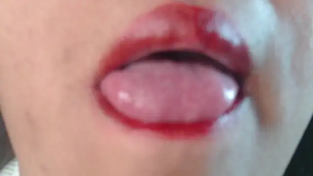 Snapshot of Sol_vannesa chatting on May 2026 10:29:01 PM Sol vannesa online show from May 2026 10:29:01 PM