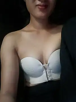 Rosie LoveUU online show from May 2026 11:32:01 PM