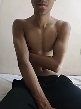 skinny raj online show from May 2026 06:37:02 PM
