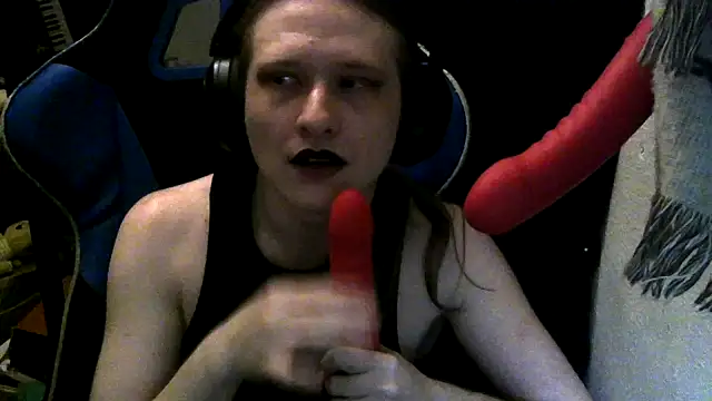 Snapshot of CutieBite chatting on April 2026 06:51:01 AM CutieBite online show from April 2026 06:51:01 AM