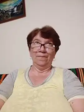 Snapshot of KetQueen101 chatting on May 2026 08:48:02 PM KetQueen101 online show from May 2026 08:48:02 PM