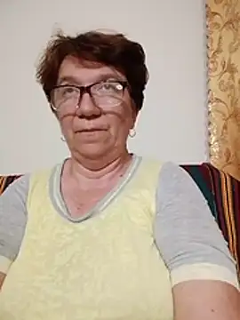 Snapshot of KetQueen101 chatting on May 2026 08:03:02 PM KetQueen101 online show from May 2026 08:03:02 PM