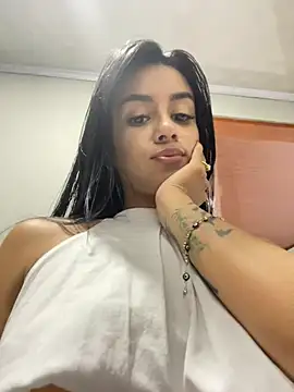 Cloe Vibes online show from July 2026 01:52:01 AM