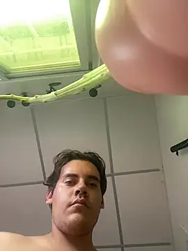 FERRINI301 online show from April 2026 07:27:02 PM