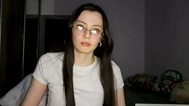Snapshot of AshleyTropiano chatting on May 2026 04:24:02 PM AshleyTropiano online show from May 2026 04:24:02 PM