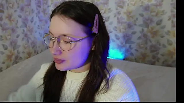 Snapshot of Tendre_Amelia chatting on June 2026 08:34:02 AM Tendre Amelia online show from June 2026 08:34:02 AM