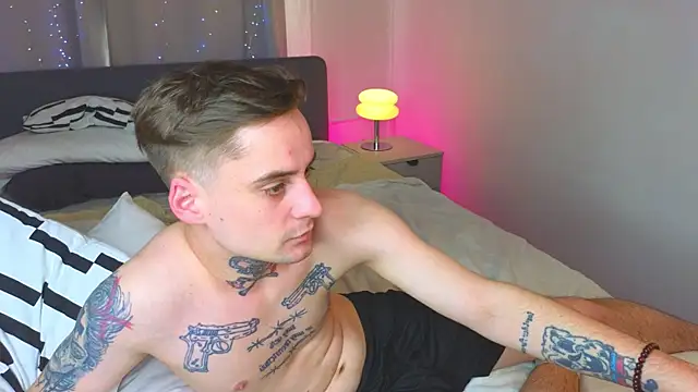 Snapshot of drillfi11 chatting on May 2026 06:33:02 AM drillfi11 online show from May 2026 06:33:02 AM