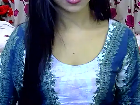 Snapshot of Alina_Nur chatting on June 2026 02:23:02 PM Alina Nur online show from June 2026 02:23:02 PM