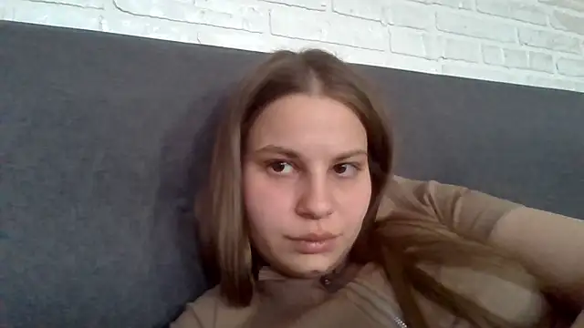  Linsyy ee  online show from April 2026 02:27:02 AM