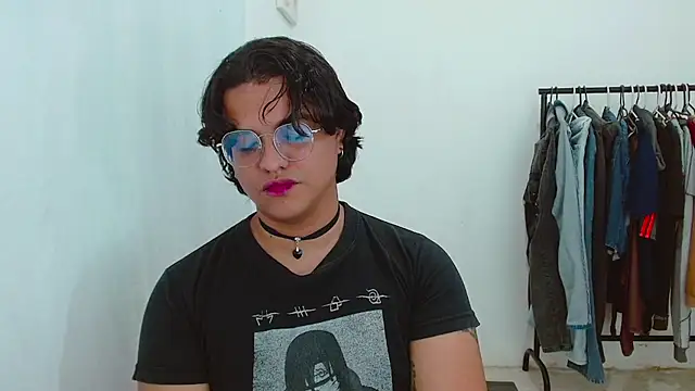 Diane exotic online show from May 2026 11:02:01 PM