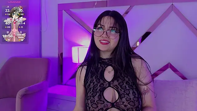 Snapshot of ViolettGreyy chatting on June 2026 09:41:01 PM ViolettGreyy online show from June 2026 09:41:01 PM