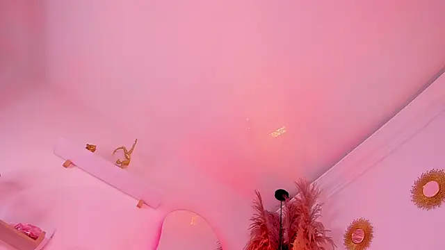 hailey sky  online show from July 2026 07:24:01 PM