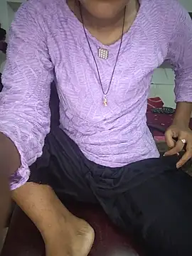 Snapshot of ESHA-LOVE chatting on June 2026 10:59:02 AM ESHA-LOVE online show from June 2026 10:59:02 AM