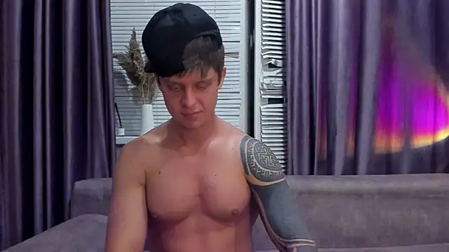 MarcoErra online show from May 2026 05:11:01 PM